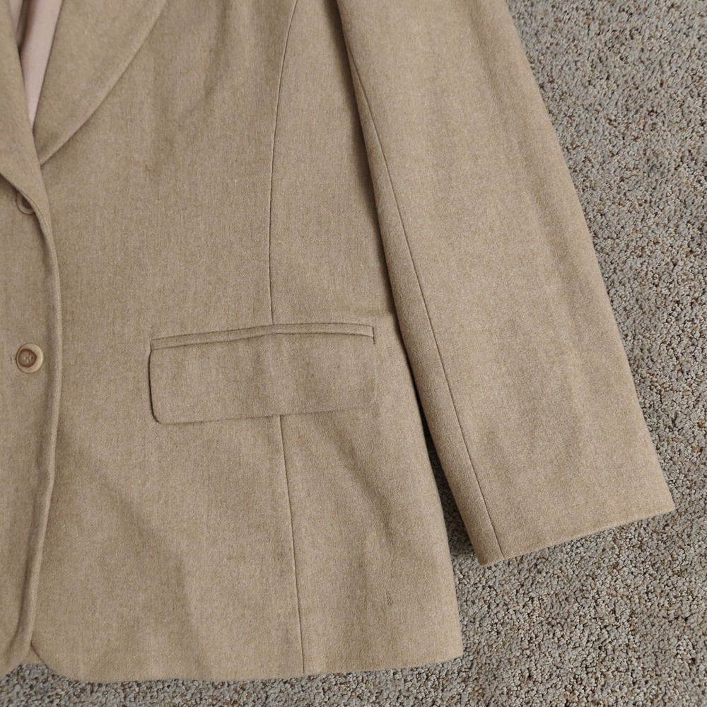 Pendleton Women's Beige Wool Two Button Blazer Cl… - image 5